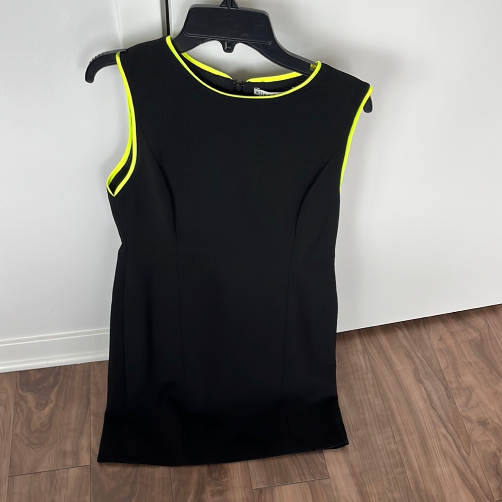Alice and Olivia dress. Worn once! - Picture 3 of 4